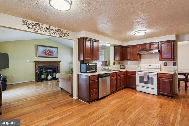 3024 MEMORY LN, Silver Spring, MD 20904