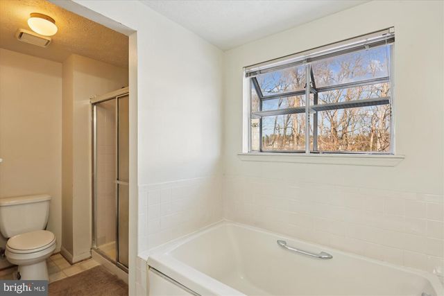 3024 MEMORY LN, Silver Spring, MD 20904