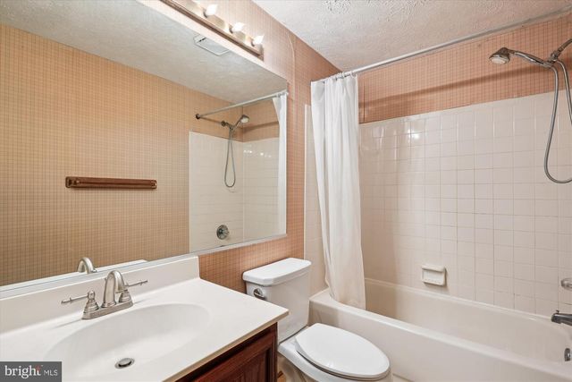 3024 MEMORY LN, Silver Spring, MD 20904