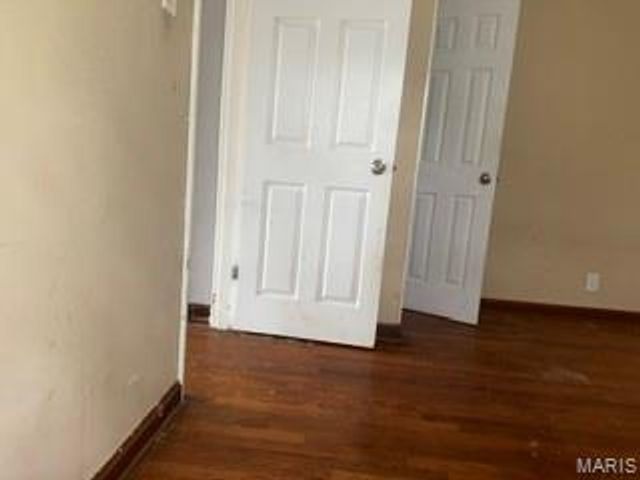 737 Charbonier Road, Florissant, MO 63031