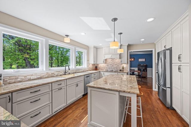 12914 FALLS RD, Cockeysville, MD 21030
