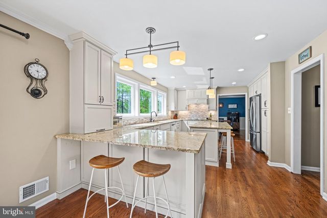 12914 FALLS RD, Cockeysville, MD 21030