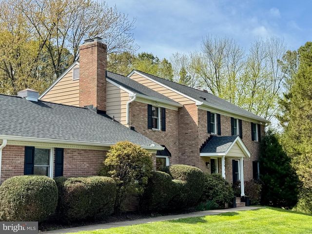 12914 FALLS RD, Cockeysville, MD 21030