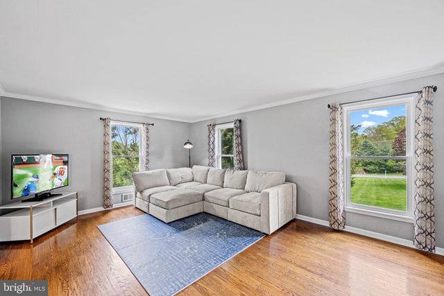 12914 FALLS RD, Cockeysville, MD 21030