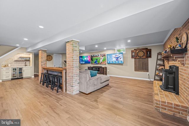 12914 FALLS RD, Cockeysville, MD 21030