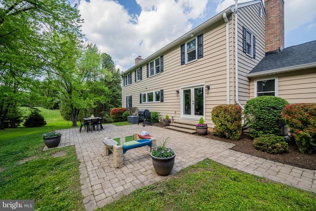 12914 FALLS RD, Cockeysville, MD 21030