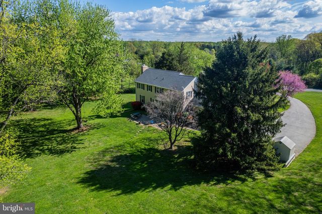 12914 FALLS RD, Cockeysville, MD 21030