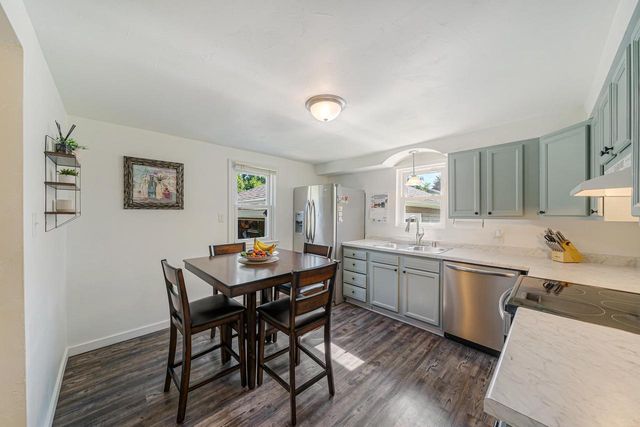 614 KAUKAUNA STREET, Kaukauna, WI 54130