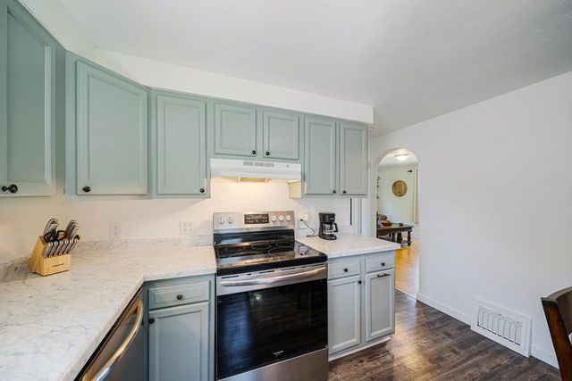 614 KAUKAUNA STREET, Kaukauna, WI 54130