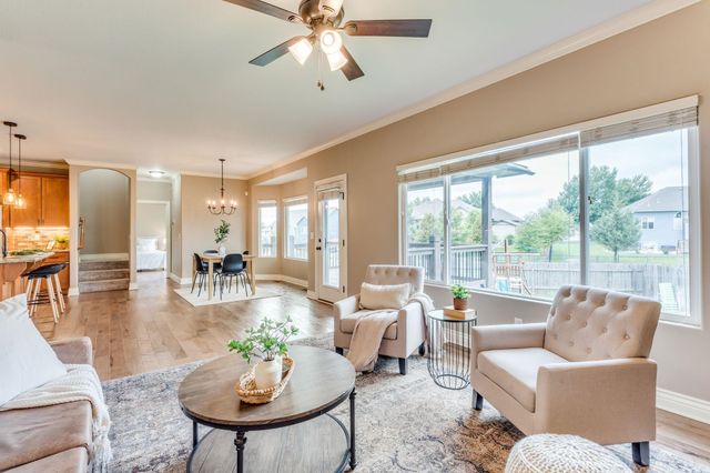 1642 E Bearhill, Park City, KS 67147