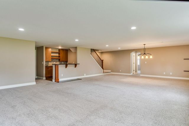 1642 E Bearhill, Park City, KS 67147