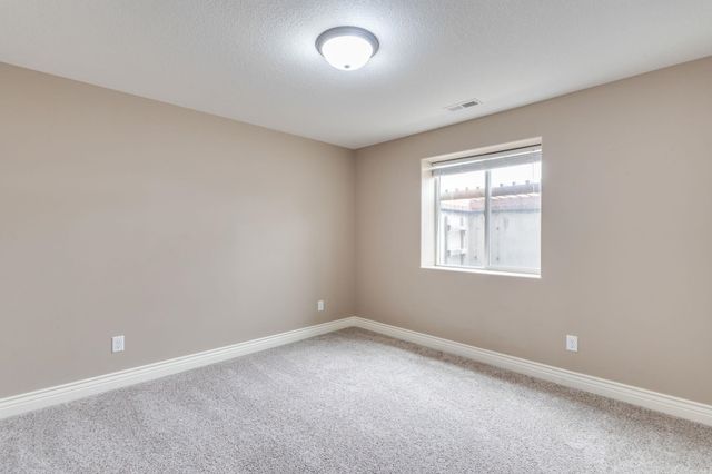 1642 E Bearhill, Park City, KS 67147