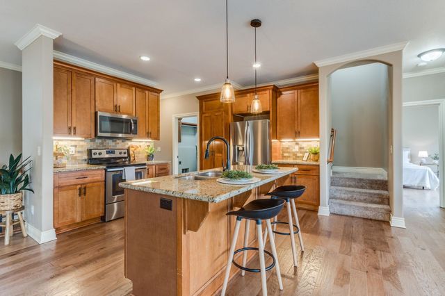 1642 E Bearhill, Park City, KS 67147