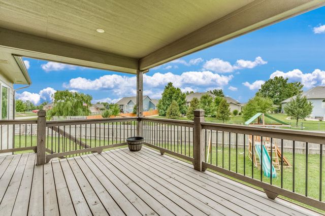 1642 E Bearhill, Park City, KS 67147