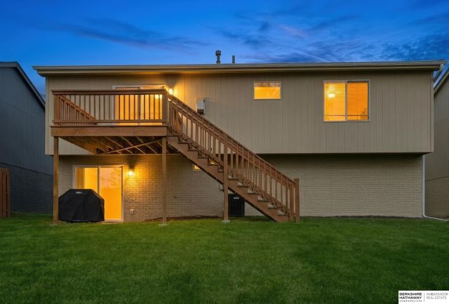 7510 N 75th Street, Omaha, NE 68122