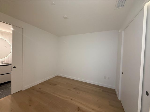 610 Davis ST 2201, Austin, TX 78701
