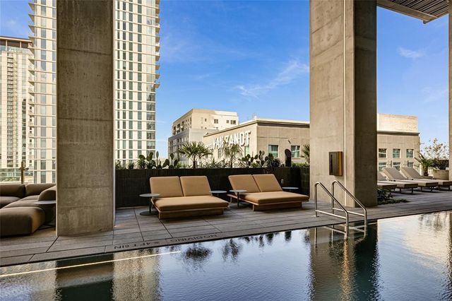 610 Davis ST 2201, Austin, TX 78701