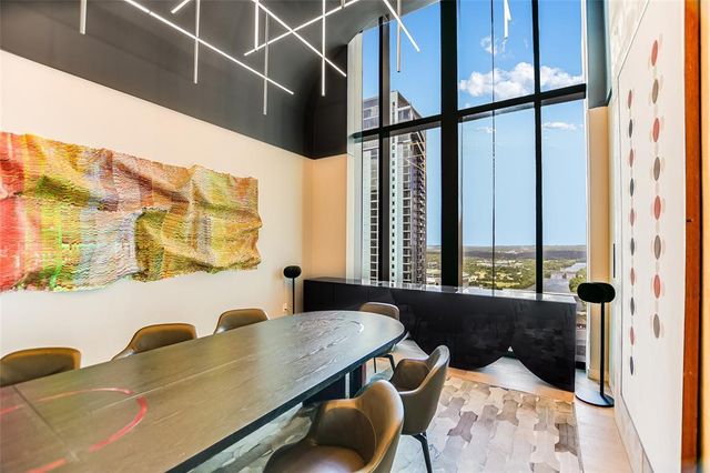 610 Davis ST 2201, Austin, TX 78701