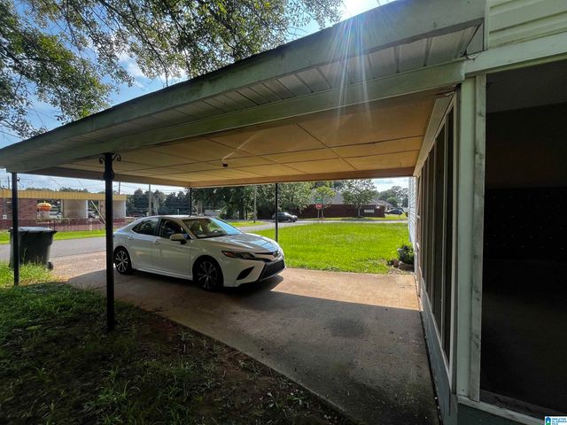 2427 KICKER ROAD, Tuscaloosa, AL 35404