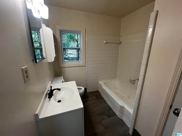 2427 KICKER ROAD, Tuscaloosa, AL 35404