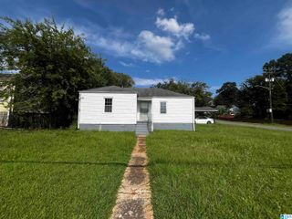 2427 KICKER ROAD, Tuscaloosa, AL 35404