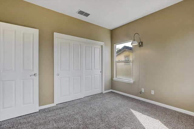 1602 Dorothy Ln, Yuba City, CA 95993