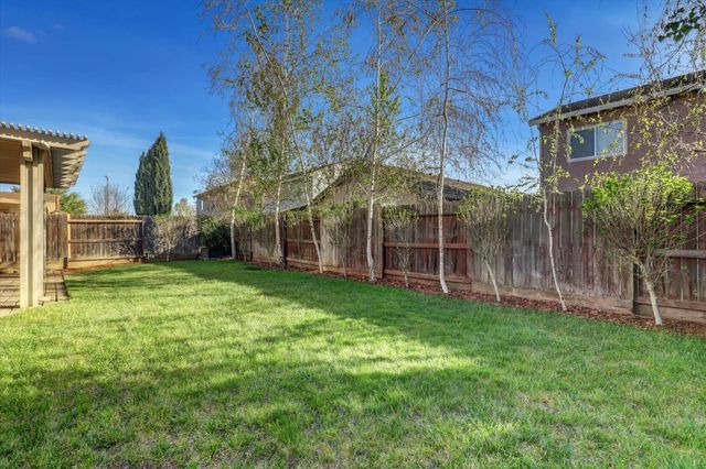 1602 Dorothy Ln, Yuba City, CA 95993