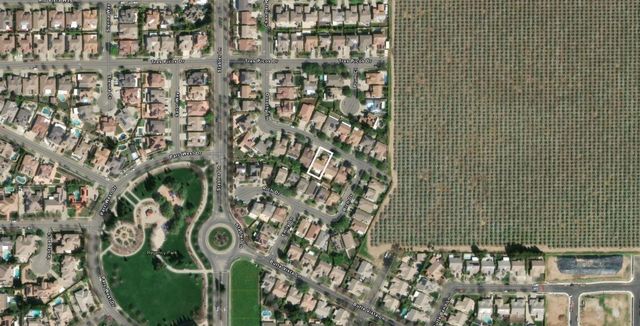 1602 Dorothy Ln, Yuba City, CA 95993