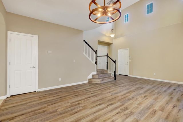 1602 Dorothy Ln, Yuba City, CA 95993