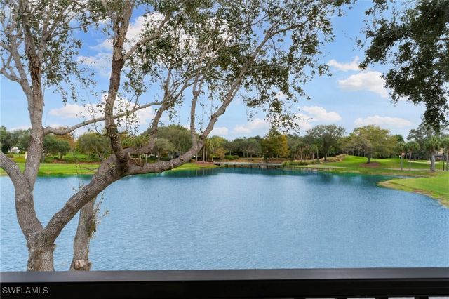 2421 Ravenna BLVD 202, Naples, FL 34109