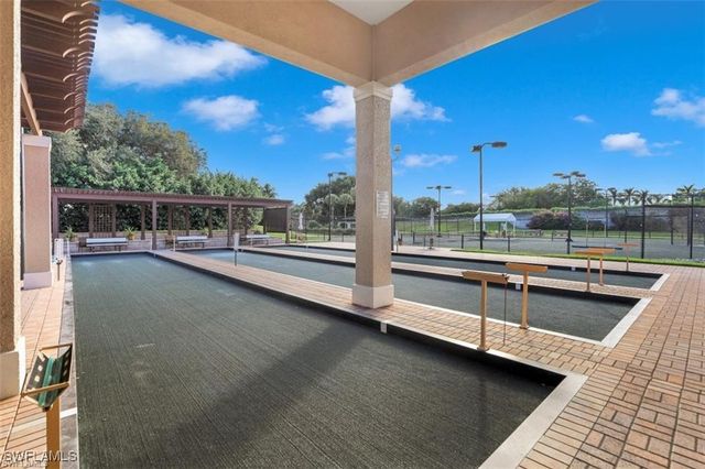 2421 Ravenna BLVD 202, Naples, FL 34109