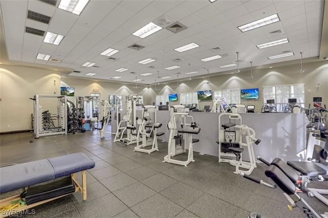 2421 Ravenna BLVD 202, Naples, FL 34109