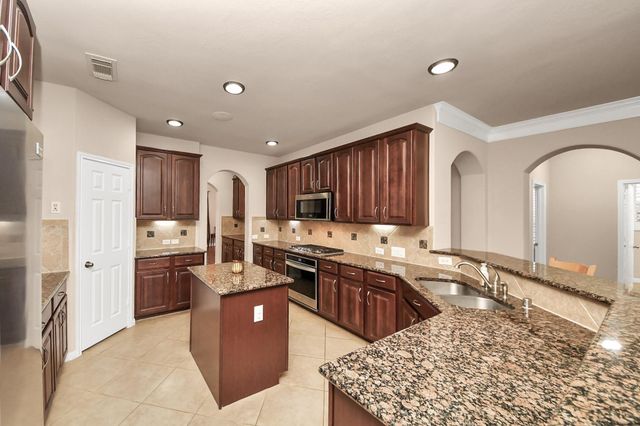 13803 Rose Bay Court, Pearland, TX 77584