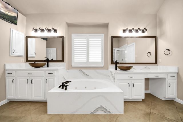 13803 Rose Bay Court, Pearland, TX 77584