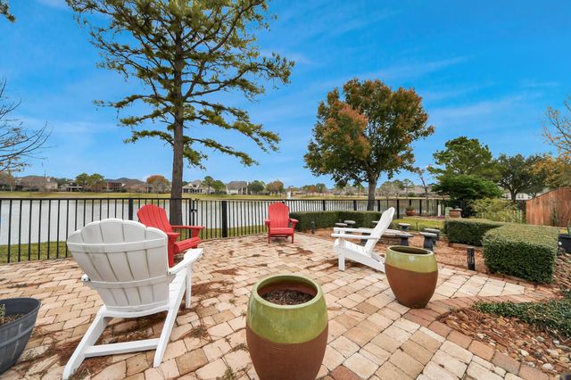 13803 Rose Bay Court, Pearland, TX 77584