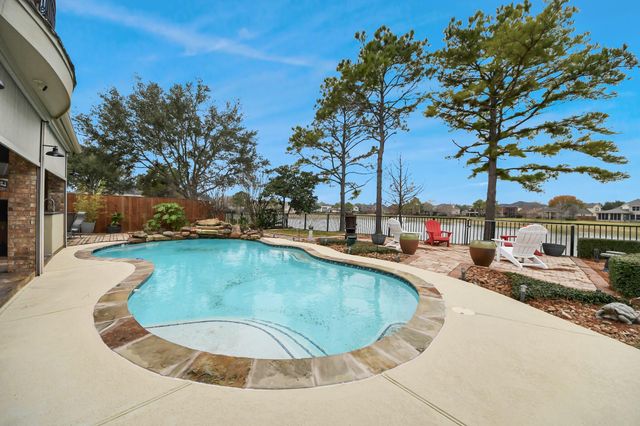 13803 Rose Bay Court, Pearland, TX 77584