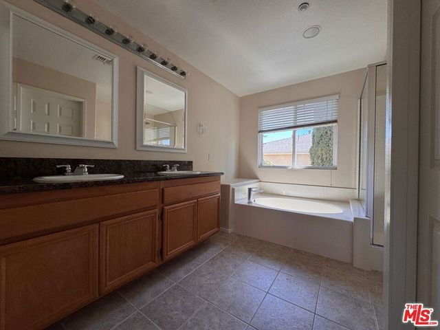 113 Gardenside Court, Fallbrook, CA 92028