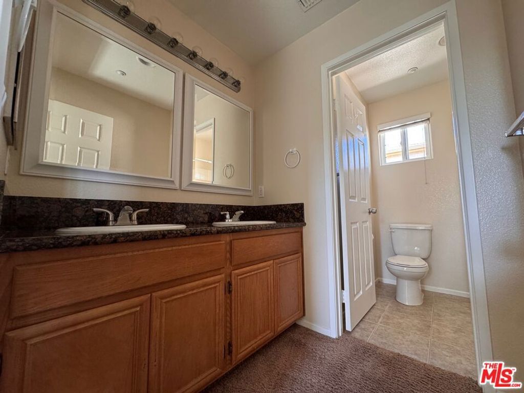 Image 18 of property listing at 113 Gardenside Court, Fallbrook, CA 92028