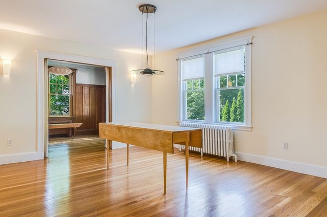 29 Devereaux St, Arlington, MA 02476