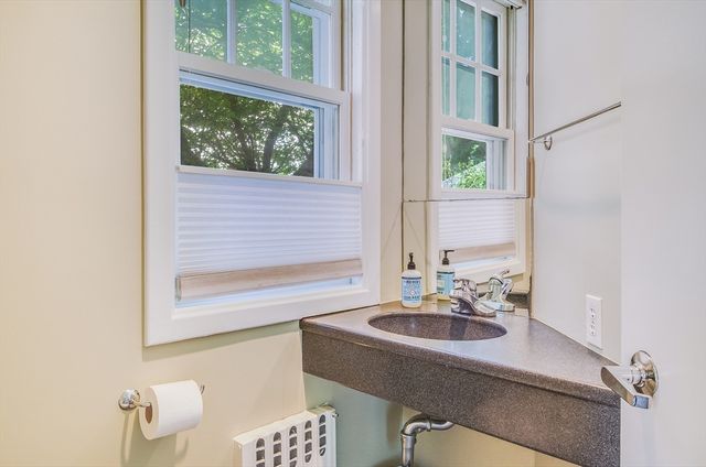 29 Devereaux St, Arlington, MA 02476