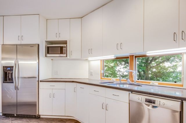 29 Devereaux St, Arlington, MA 02476