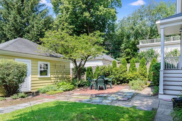 29 Devereaux St, Arlington, MA 02476