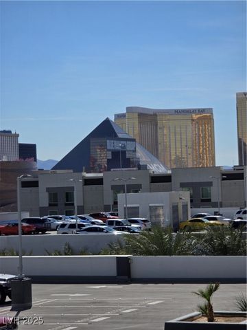 4525 Dean Martin Drive 503, Las Vegas, NV 89103