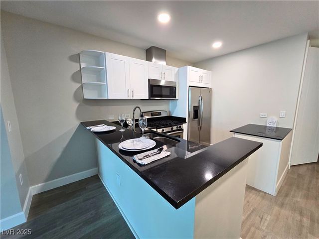 4525 Dean Martin Drive 503, Las Vegas, NV 89103