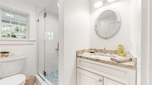 10 Robinson Street, Narragansett, RI 02882