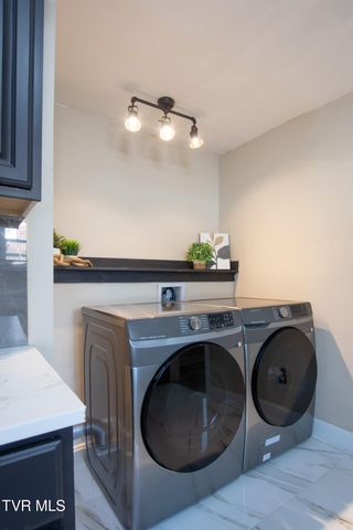 416 Randolph Street, Bristol, VA 24201