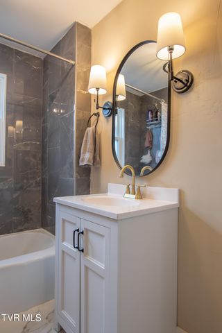 416 Randolph Street, Bristol, VA 24201