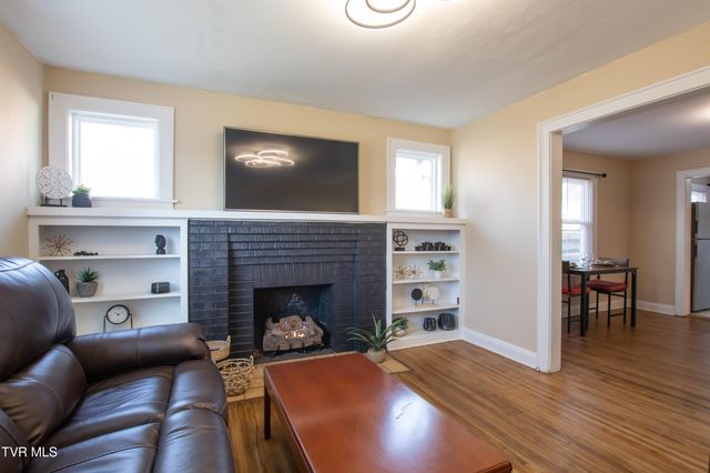 416 Randolph Street, Bristol, VA 24201