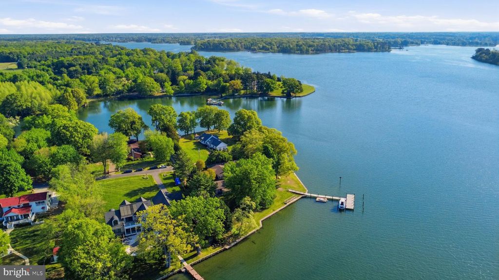 Image 45 of property listing at 416 COVE RD, Queenstown, MD 21658