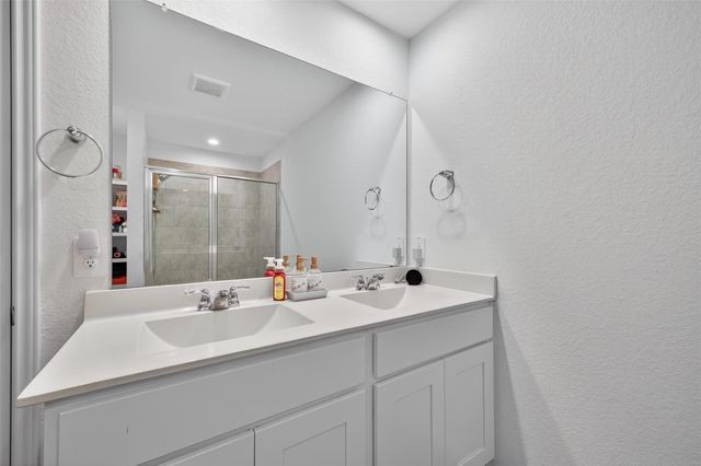 7411 Canyon Stream St, Richmond, TX 77469